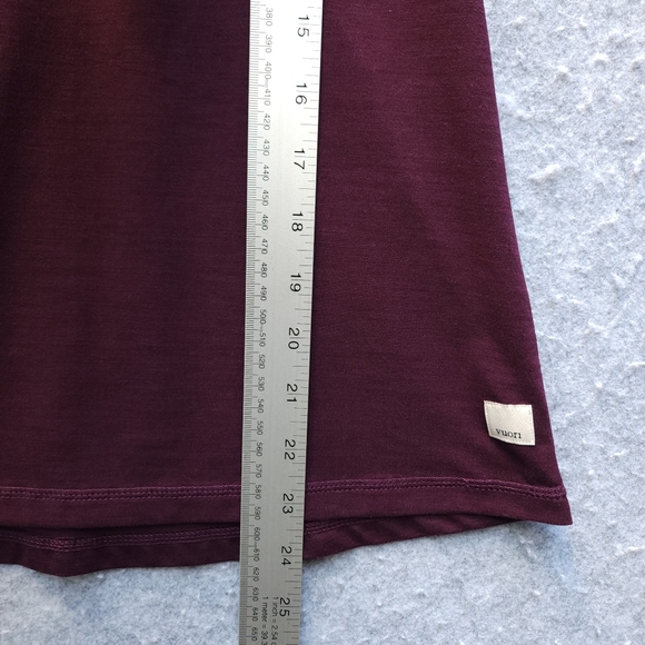 Vuori Lux Performance Racerback Tank Top Cerise Heather - Picture 6 of 7